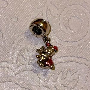 Piglet pandora charm